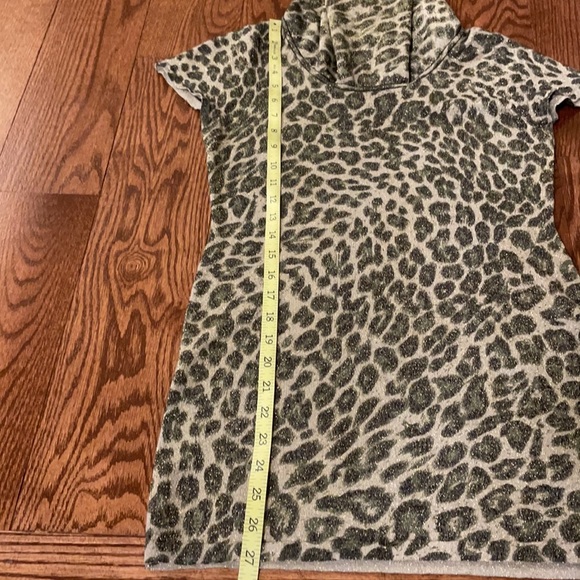 NWOT INC WOMENS STRETCH KNIT METALLIC ANIMAL TOP. Cowl n/l Size S sleeveless - Picture 8 of 11